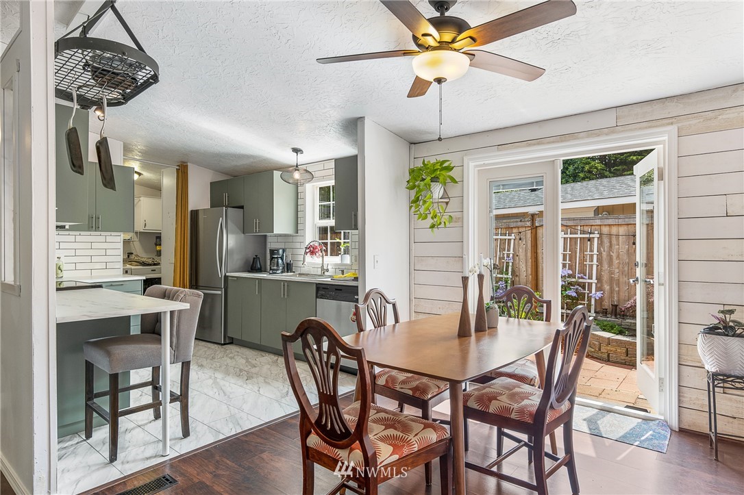 375 Union Avenue Southeast, Unit 7 Renton, WA 98059 - Photo 11 of 34 Gallery Image 11