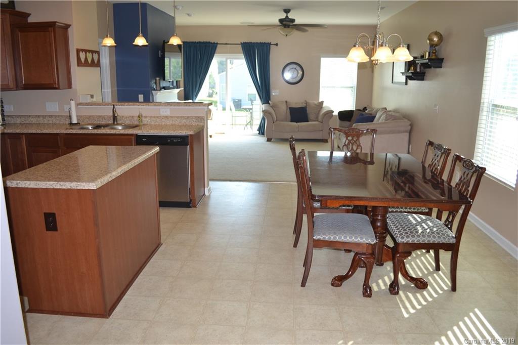 13738 Porter Creek Road Charlotte, NC 28262 - Photo 5 of 38 Gallery Image 5