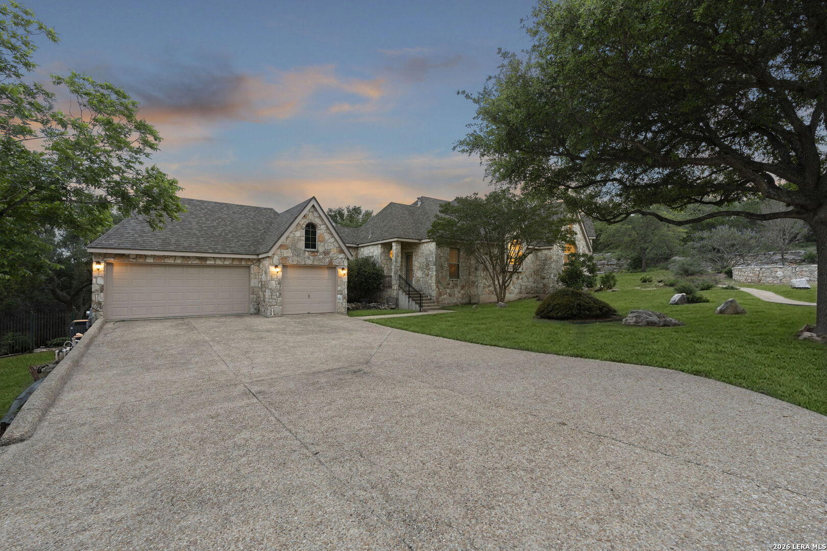 27 Trophy Ridge San Antonio, TX 78258 - Photo 6 of 78