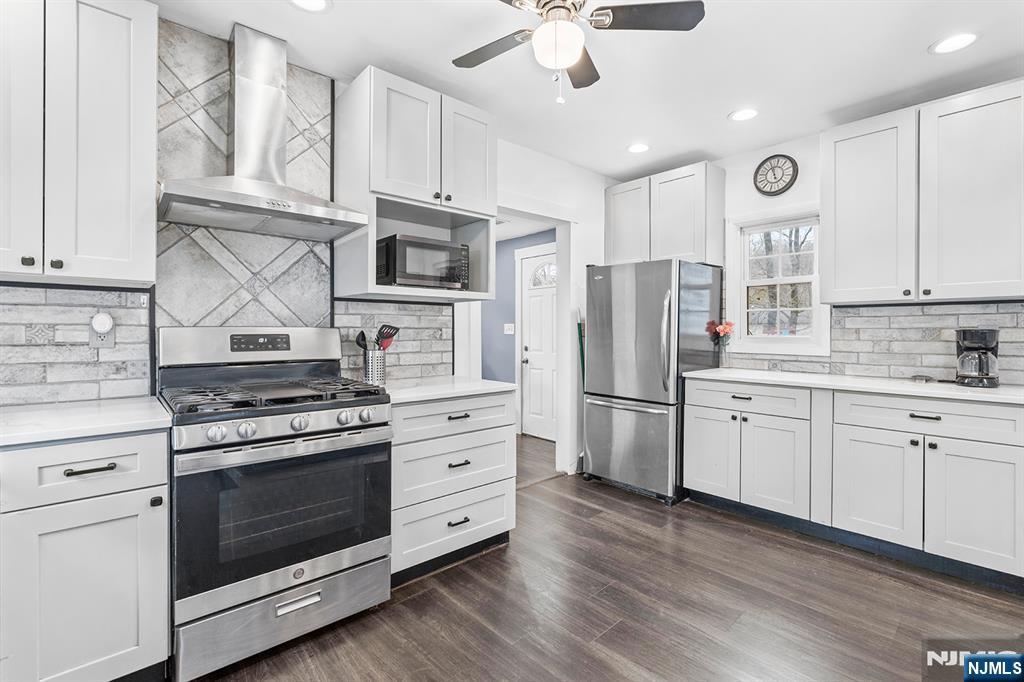 111 Doty Road Oakland, NJ 07436 - Photo 12 of 41