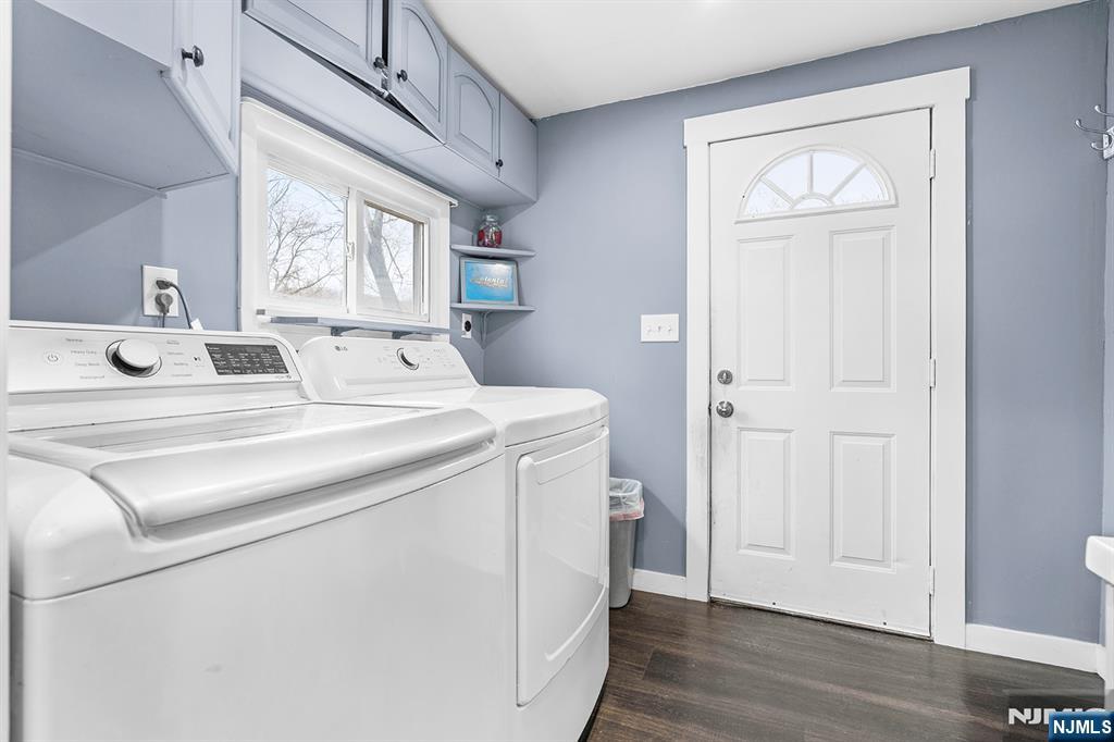 111 Doty Road Oakland, NJ 07436 - Photo 17 of 41