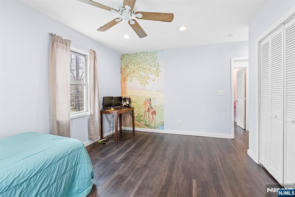 111 Doty Road Oakland, NJ 07436 - Photo 22 of 41