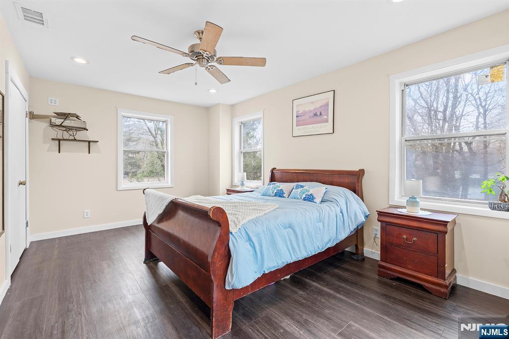 111 Doty Road Oakland, NJ 07436 - Photo 25 of 41