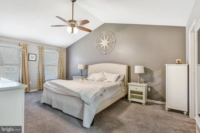 $924,900 | 15277 Surrey House Way, Centreville, VA 20120