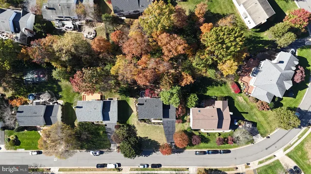 $924,900 | 15277 Surrey House Way, Centreville, VA 20120