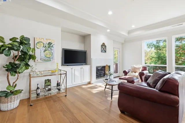 $4,888,888 | 61 Montclaire Drive, Fremont, CA 94539