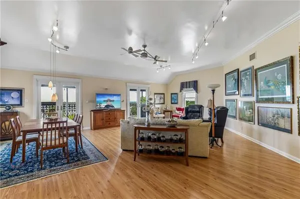 $550,000 | 330 Morgan Street, Unit 606, New Orleans, LA 70114