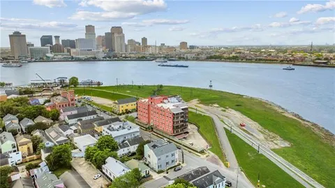 $550,000 | 330 Morgan Street, Unit 606, New Orleans, LA 70114