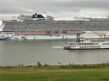 $550,000 | 330 Morgan Street, Unit 606, New Orleans, LA 70114