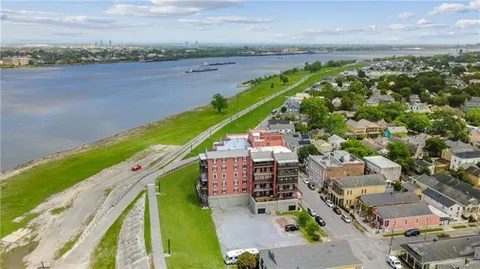 $550,000 | 330 Morgan Street, Unit 606, New Orleans, LA 70114