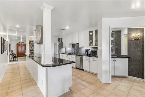 $550,000 | 330 Morgan Street, Unit 606, New Orleans, LA 70114