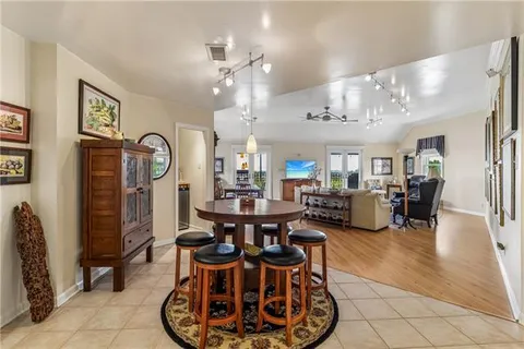 $550,000 | 330 Morgan Street, Unit 606, New Orleans, LA 70114