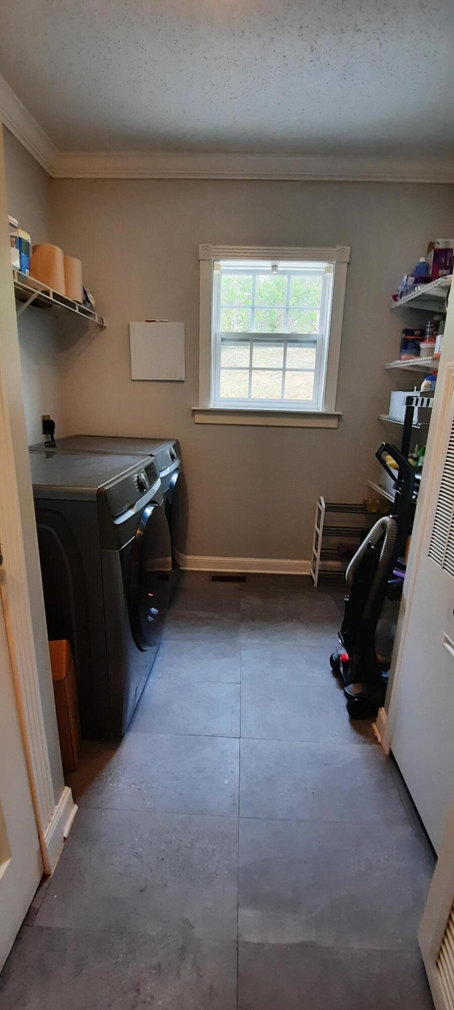 235 Robinson Road East, Unit EAST London, KY 40744 - Photo 28 of 34 20230408_105138