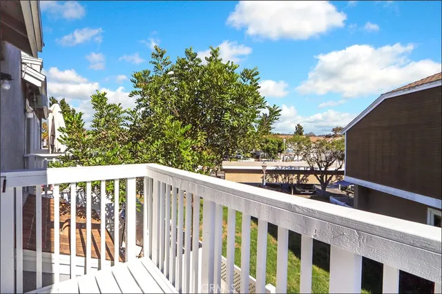 $615,000 | 53 Briarwood Lane, Aliso Viejo, CA 92656