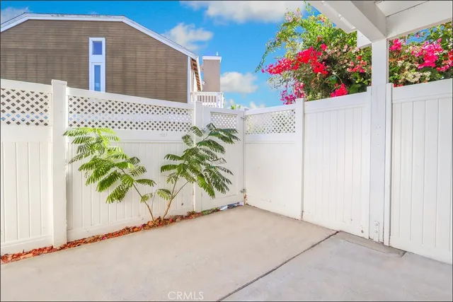 $615,000 | 53 Briarwood Lane, Aliso Viejo, CA 92656