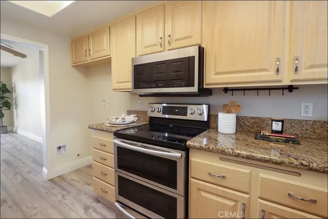 $615,000 | 53 Briarwood Lane, Aliso Viejo, CA 92656