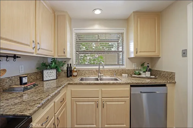 $615,000 | 53 Briarwood Lane, Aliso Viejo, CA 92656