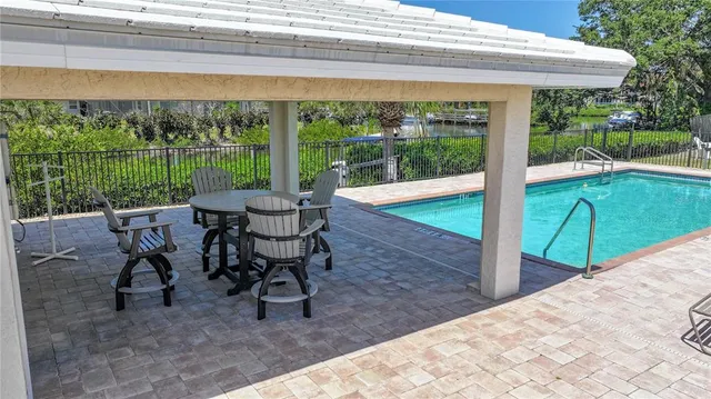 $525,000 | 120 Villa Drive, Unit 120, Osprey, FL 34229