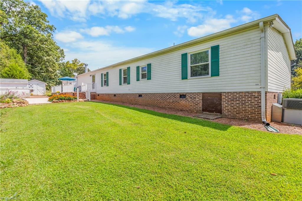 2712 Sloan's Mill Road Hamptonville, NC 27020 - Photo 35 of 46