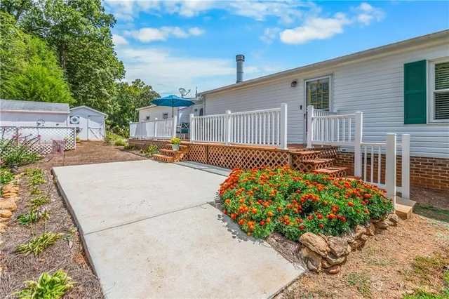 $309,900 | 2712 Sloan's Mill Road, Hamptonville, NC 27020