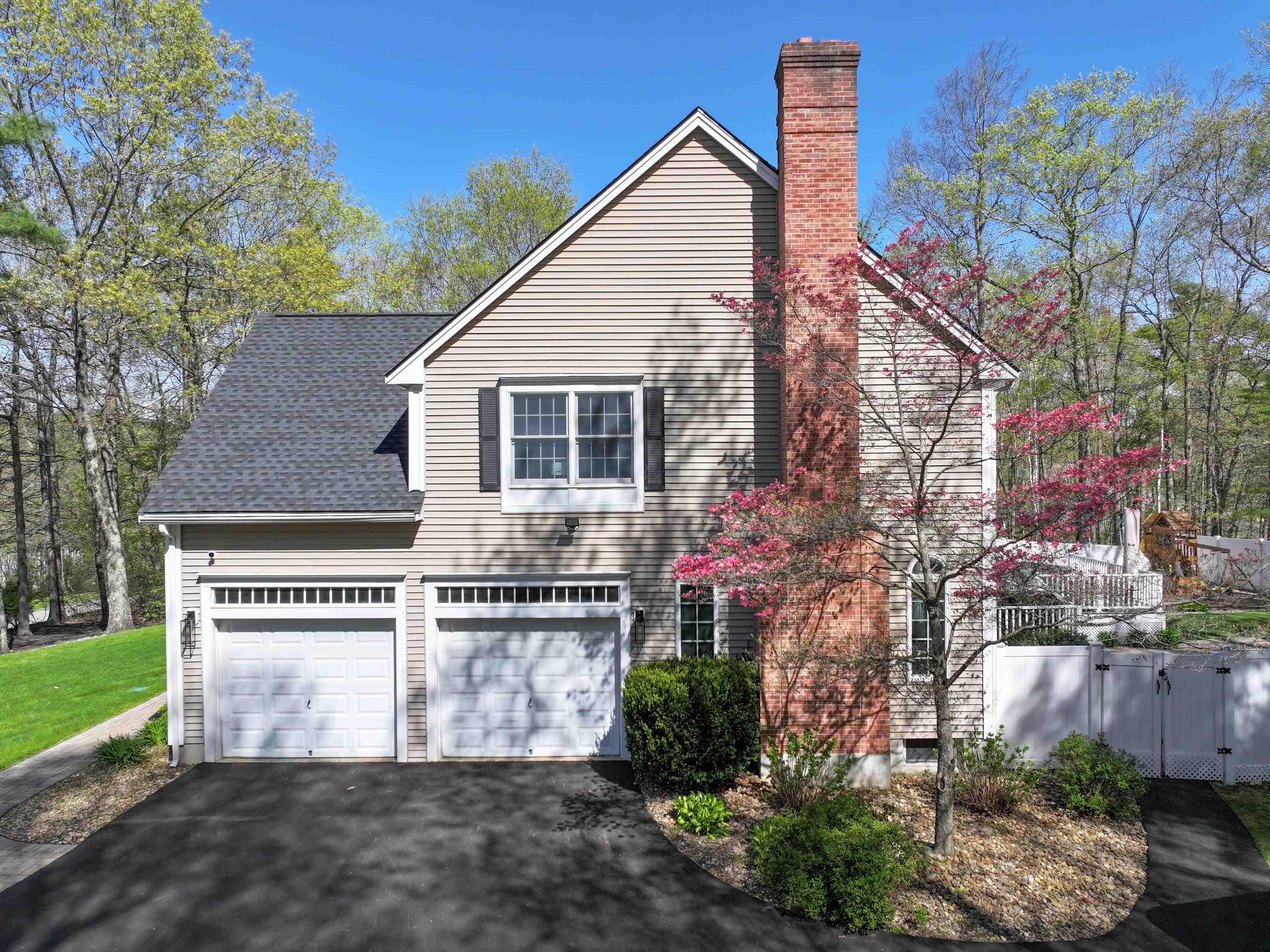 27 Squire Armour Road Windham, NH 03087 - Photo 13 of 40