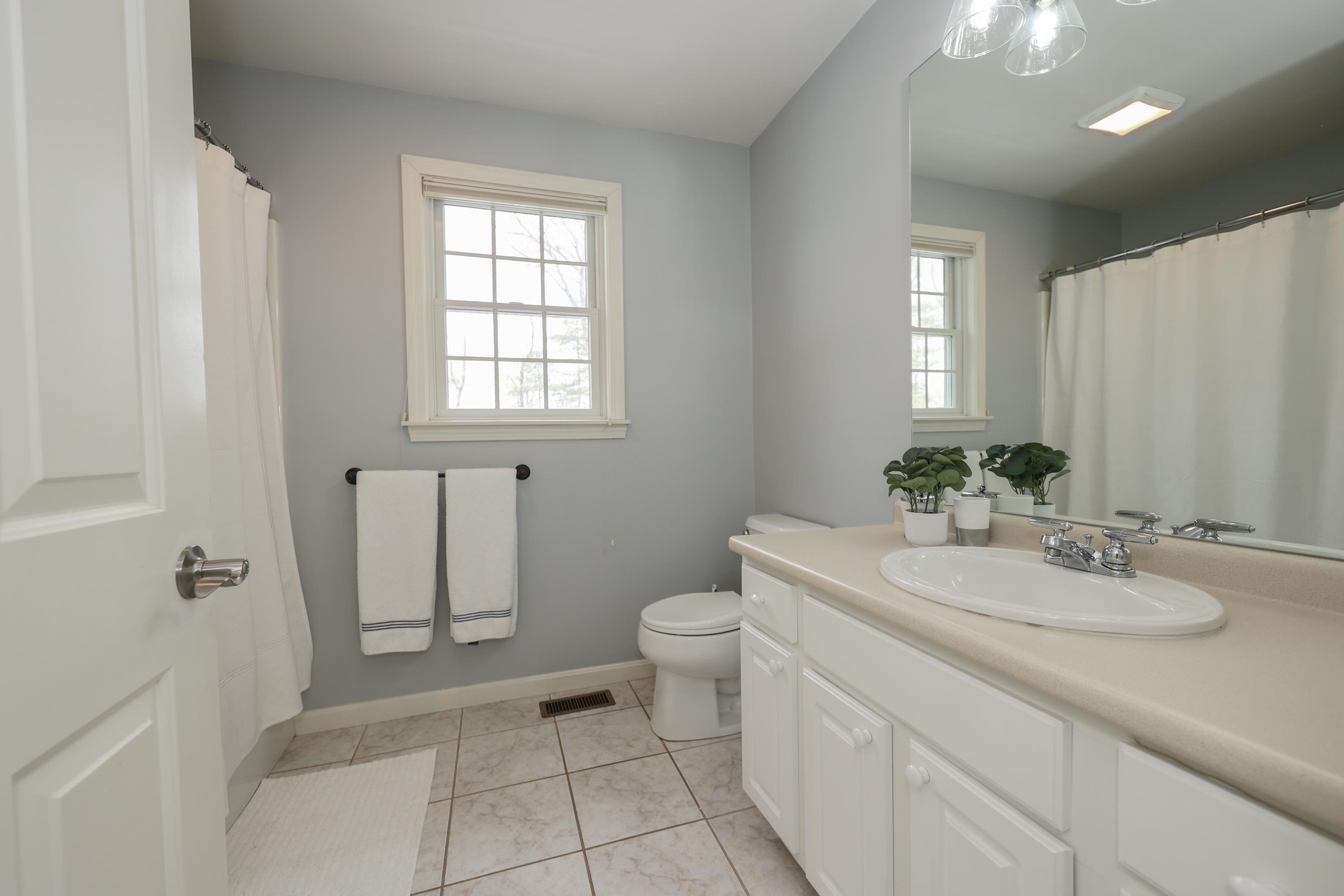 27 Squire Armour Road Windham, NH 03087 - Photo 29 of 40