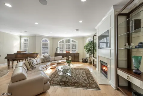 $899,000 | 103 Metzger Drive, West Orange, NJ 07052