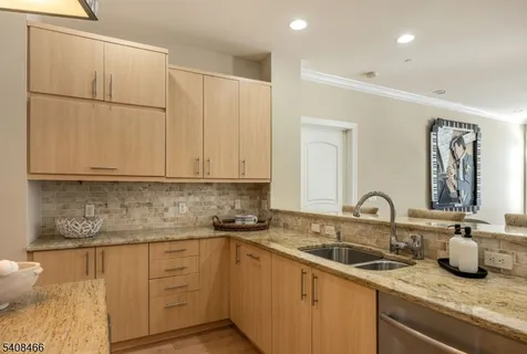 $899,000 | 103 Metzger Drive, West Orange, NJ 07052