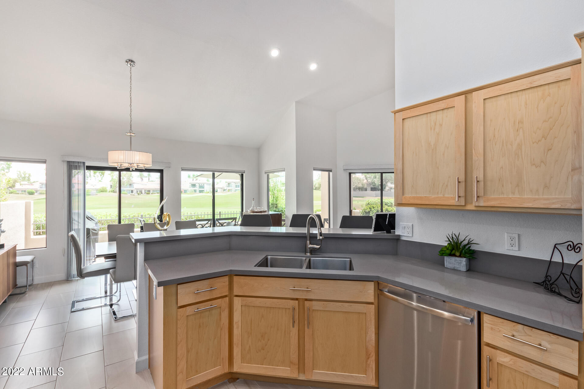 7272 East Gainey Ranch Road, Unit 10 Scottsdale, AZ 85258 - Photo 17 of 37 0014-14 - Gainey Ranch