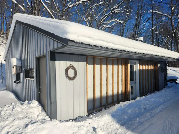 $322,900 | S1205 County Rd Y, Wonewoc, WI 53968