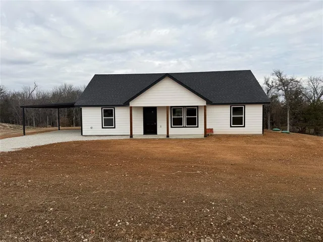 $264,900 | 6016 Piper Anne Street, Azle, TX 76020