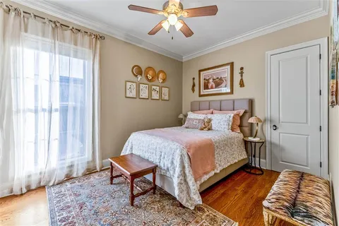 $925,000 | 4820 Kingspoint Drive, Lake Charles, LA 70605