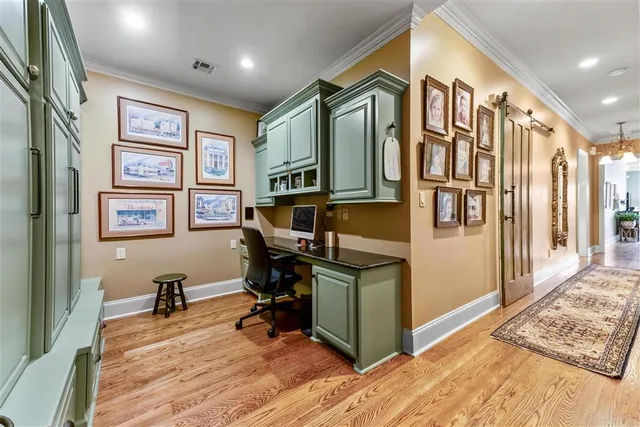 $925,000 | 4820 Kingspoint Drive, Lake Charles, LA 70605