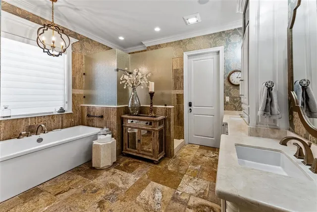 $925,000 | 4820 Kingspoint Drive, Lake Charles, LA 70605