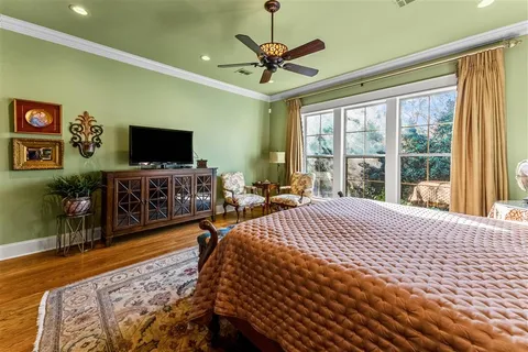 $925,000 | 4820 Kingspoint Drive, Lake Charles, LA 70605