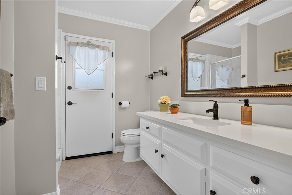 11387 Sinclair Avenue Porter Ranch, CA 91326 - Photo 24 of 42 Gallery Image 24