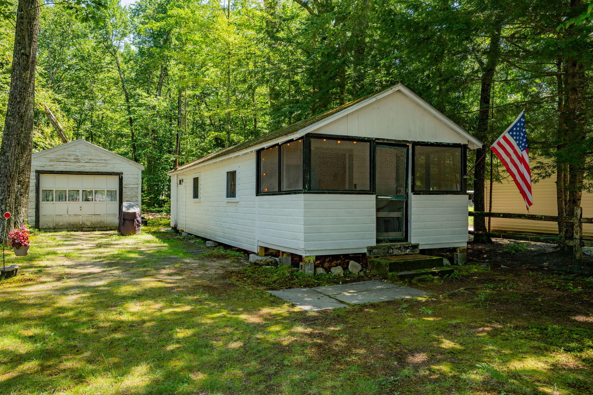 58 Quest Avenue Sebago, ME 04029 - Photo 35 of 44 58 Quest Lucky Penny ext