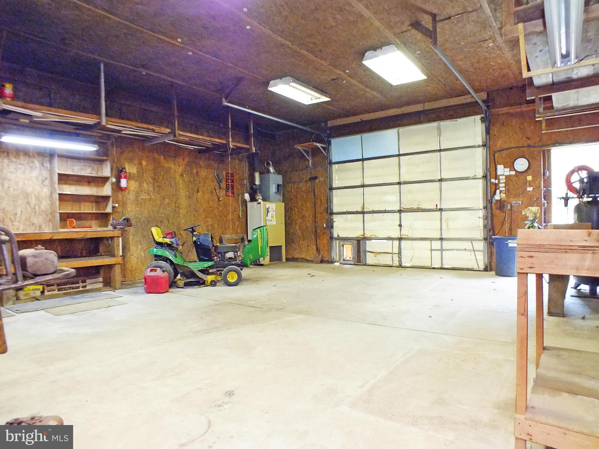 4124 Utz Road Hampstead, MD 21074 - Photo 30 of 30 Inside workshop 2