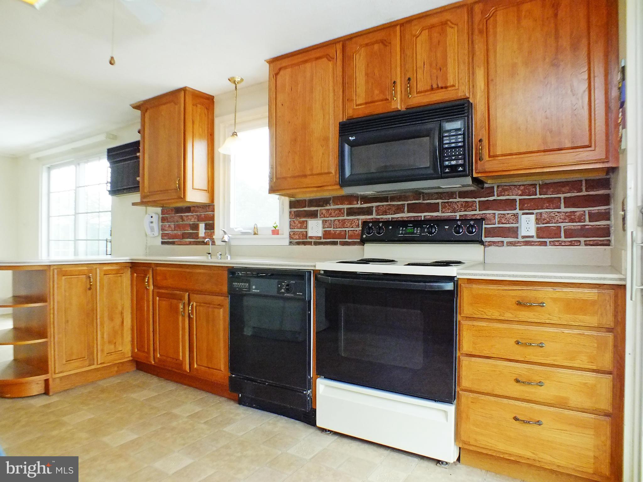 4124 Utz Road Hampstead, MD 21074 - Photo 9 of 30 Kitchen, View 3