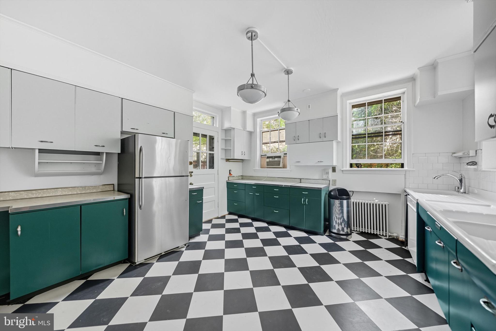 3013 Q Street Northwest Washington, DC 20007 - Photo 12 of 22