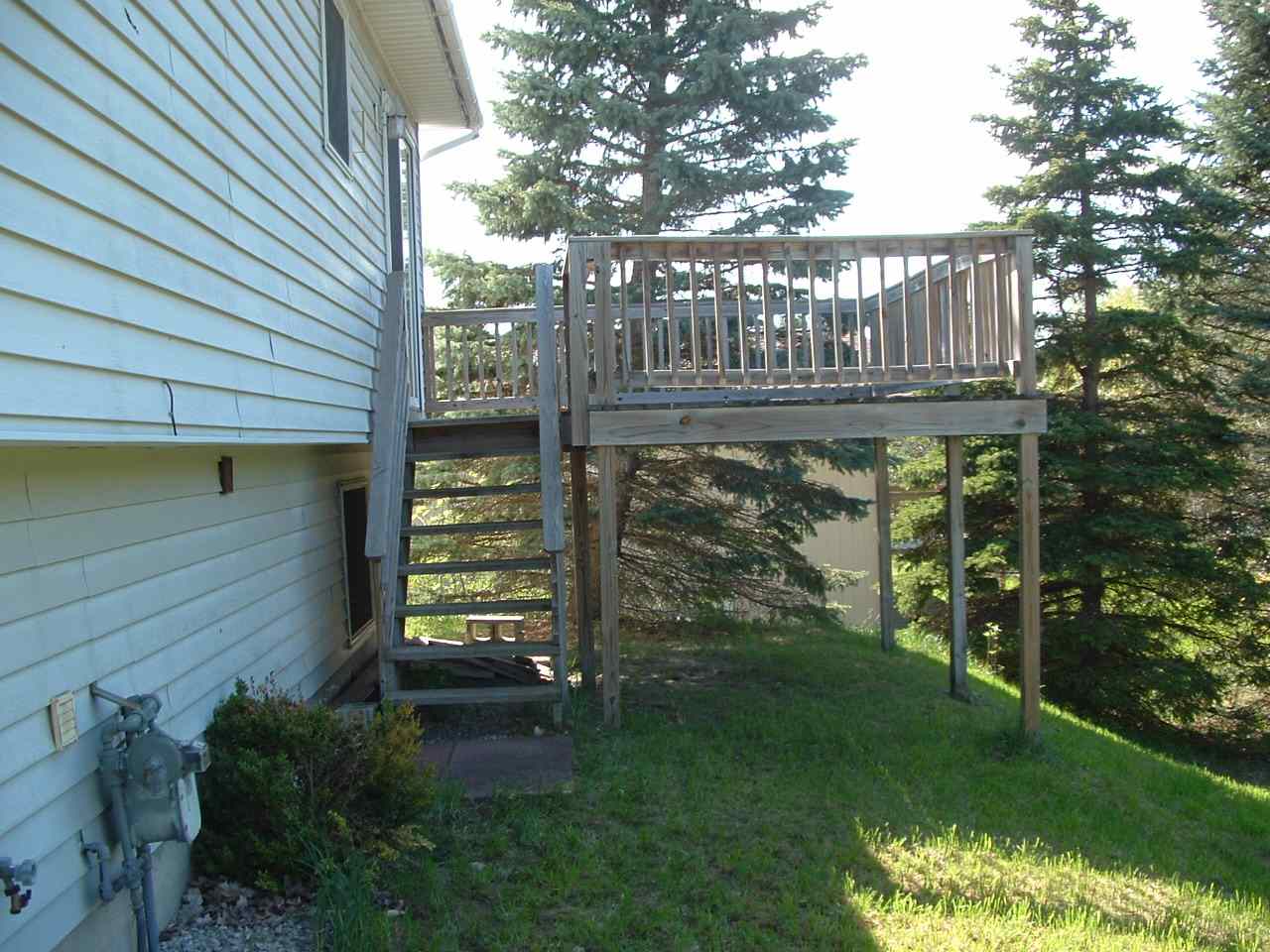 1253 Smith Road Traverse City, MI 49696 - Photo 20 of 27 1816362-19.JPG