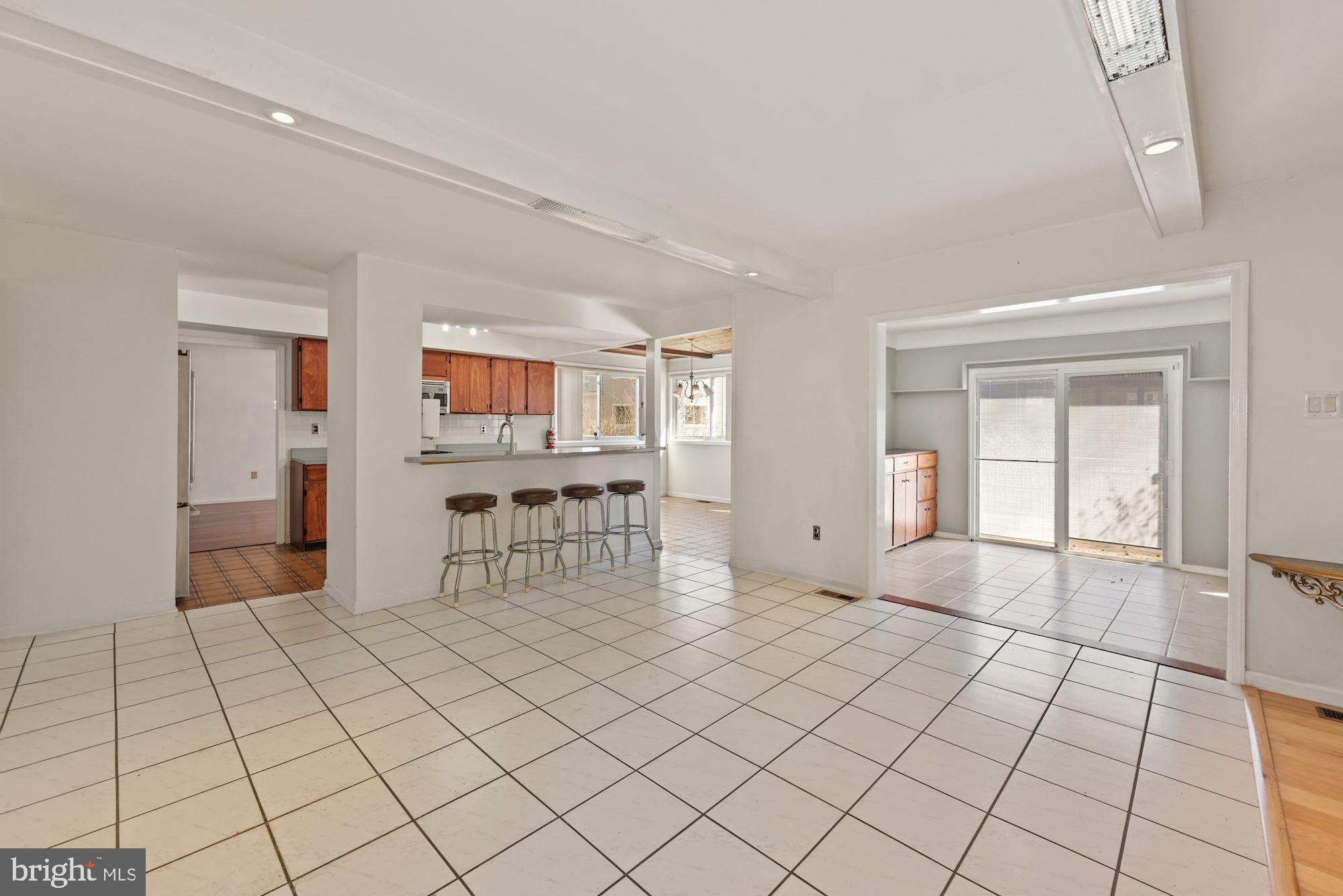 18 Holden Road Cherry Hill, NJ 08034 - Photo 19 of 32 Gallery Image 19