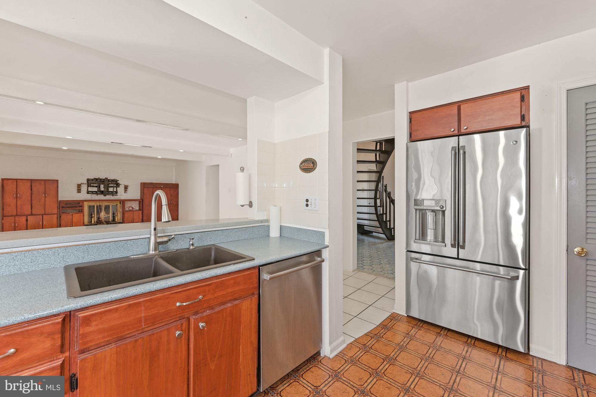 18 Holden Road Cherry Hill, NJ 08034 - Photo 21 of 32 Gallery Image 21
