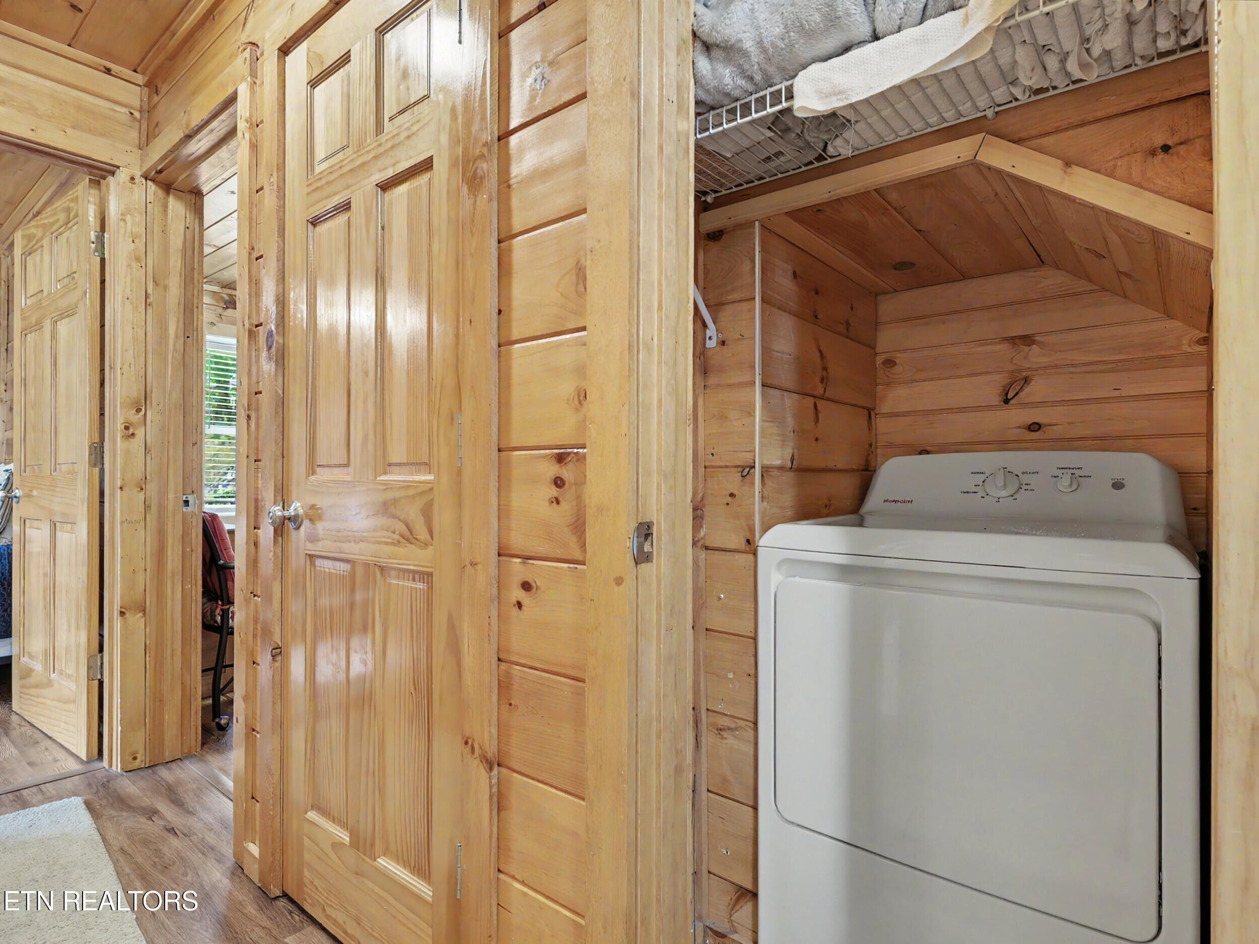 1629 Little Cabin Loop Pigeon Forge, TN 37862 - Photo 25 of 59 24_img_8638