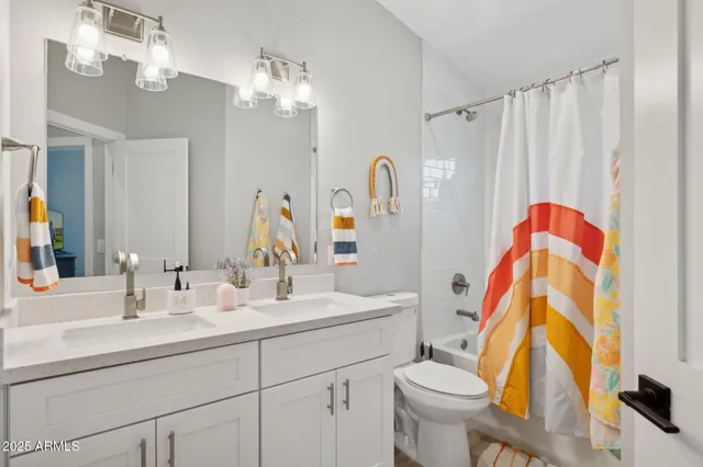 $635,000 | 2604 North 27th Street, Unit 1, Phoenix, AZ 85008