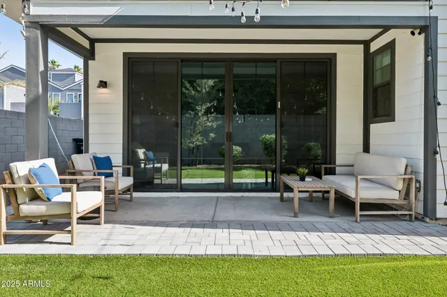 $635,000 | 2604 North 27th Street, Unit 1, Phoenix, AZ 85008