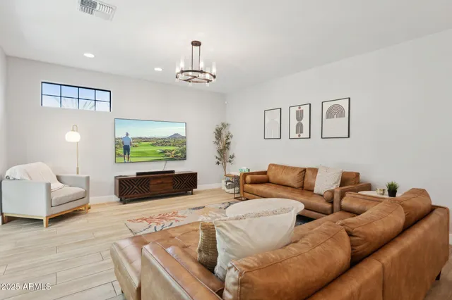 $635,000 | 2604 North 27th Street, Unit 1, Phoenix, AZ 85008