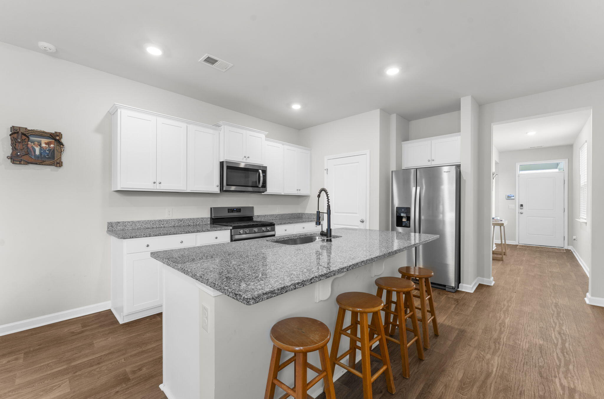 105 Ivory Shadow Road Summerville, SC 29486 - Photo 11 of 43 14-web-or-mls-DSC02536
