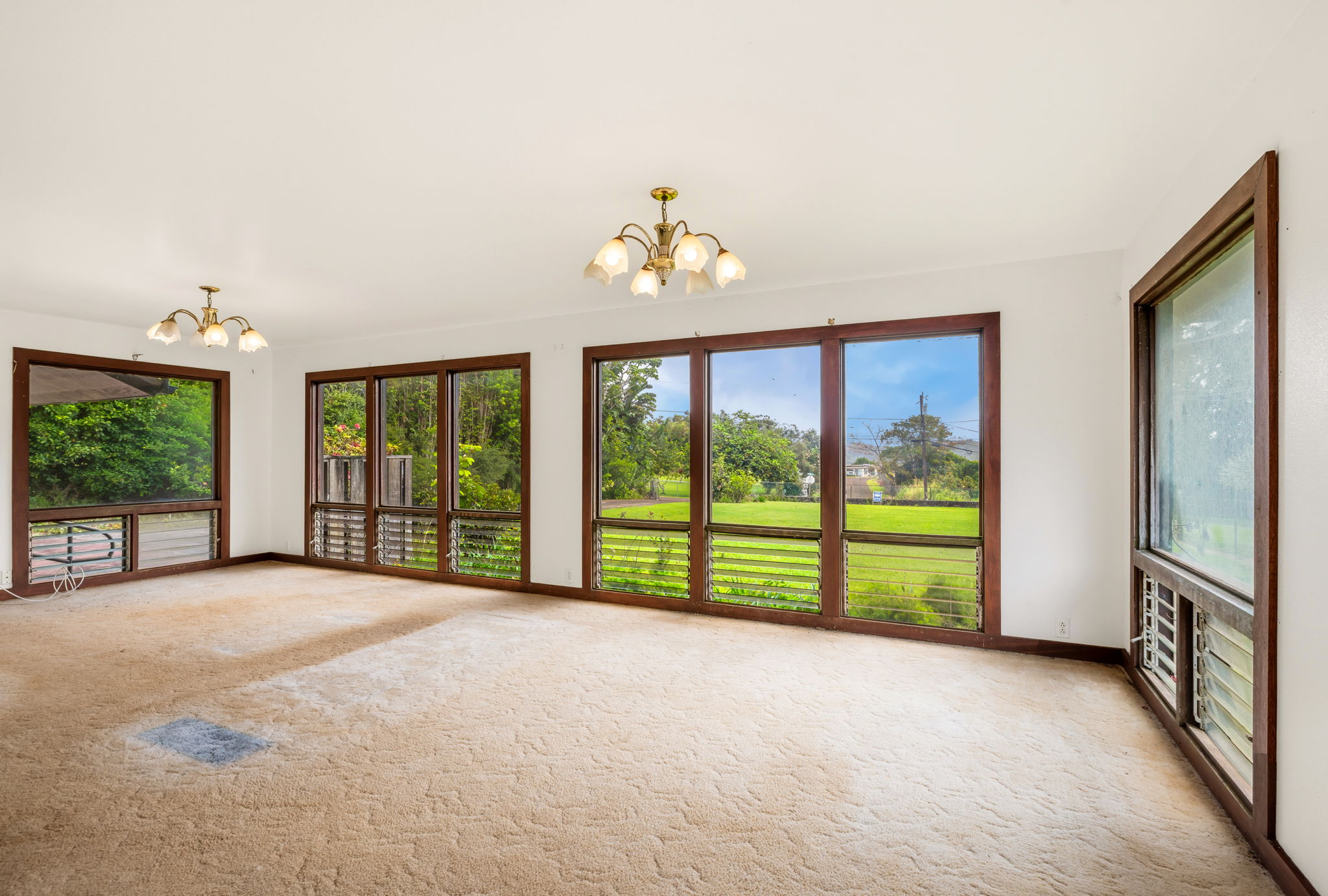 5201 Puuwai Road Kalaheo, HI 96741 - Photo 13 of 28