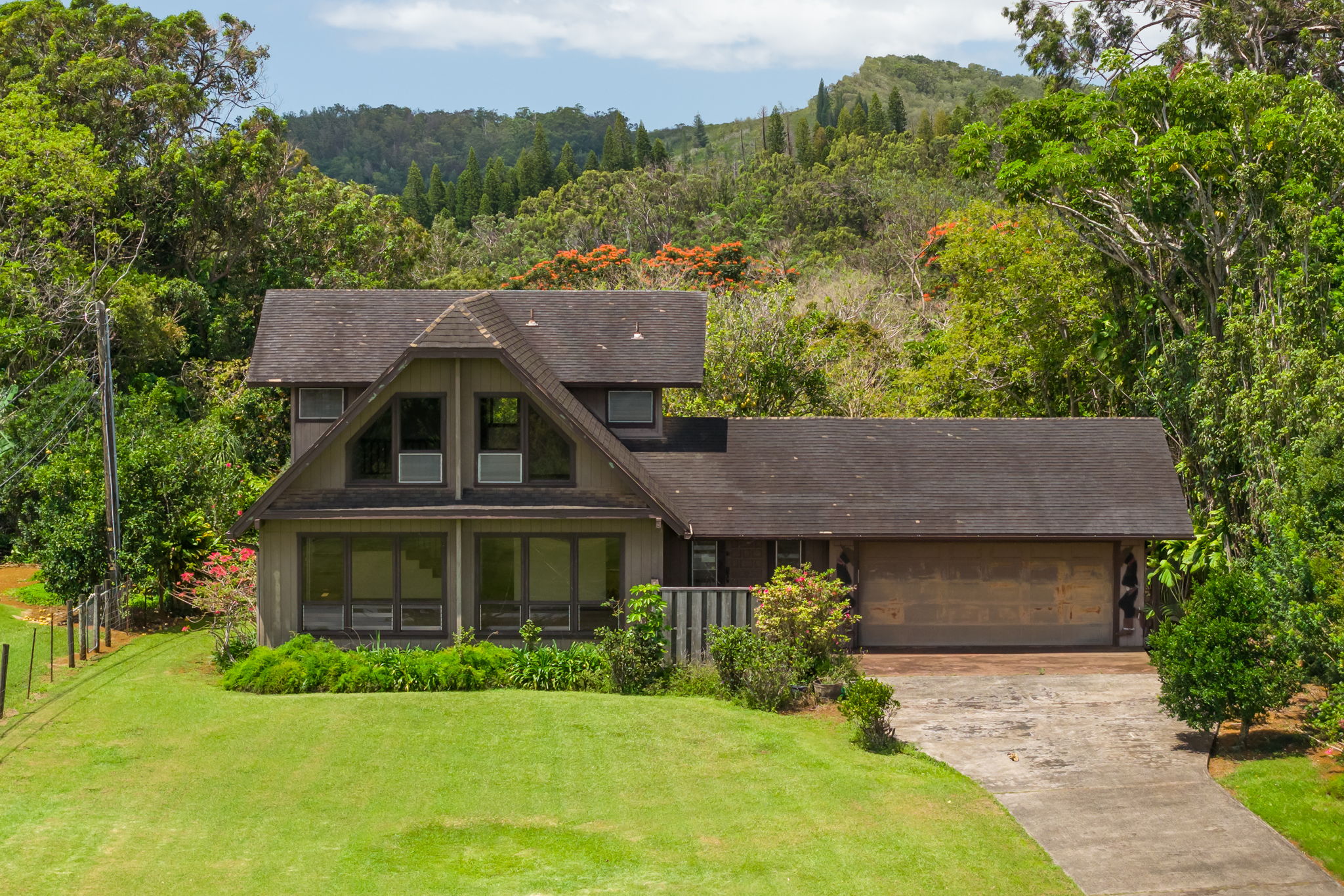 5201 Puuwai Road Kalaheo, HI 96741 - Photo 2 of 28